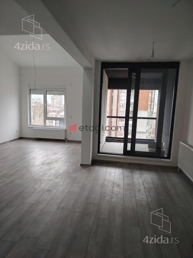 Apartament me 4 dhoma, 88 m²