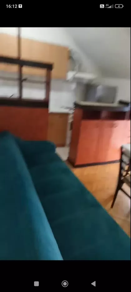 Lomničke Borbe 12A | 4zida.rs