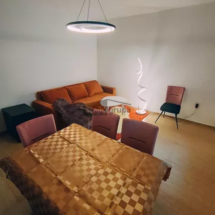 Klinički Centar | 4zida.rs