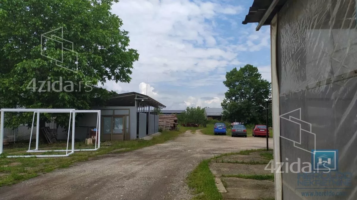 Poslovni prostor | 4zida