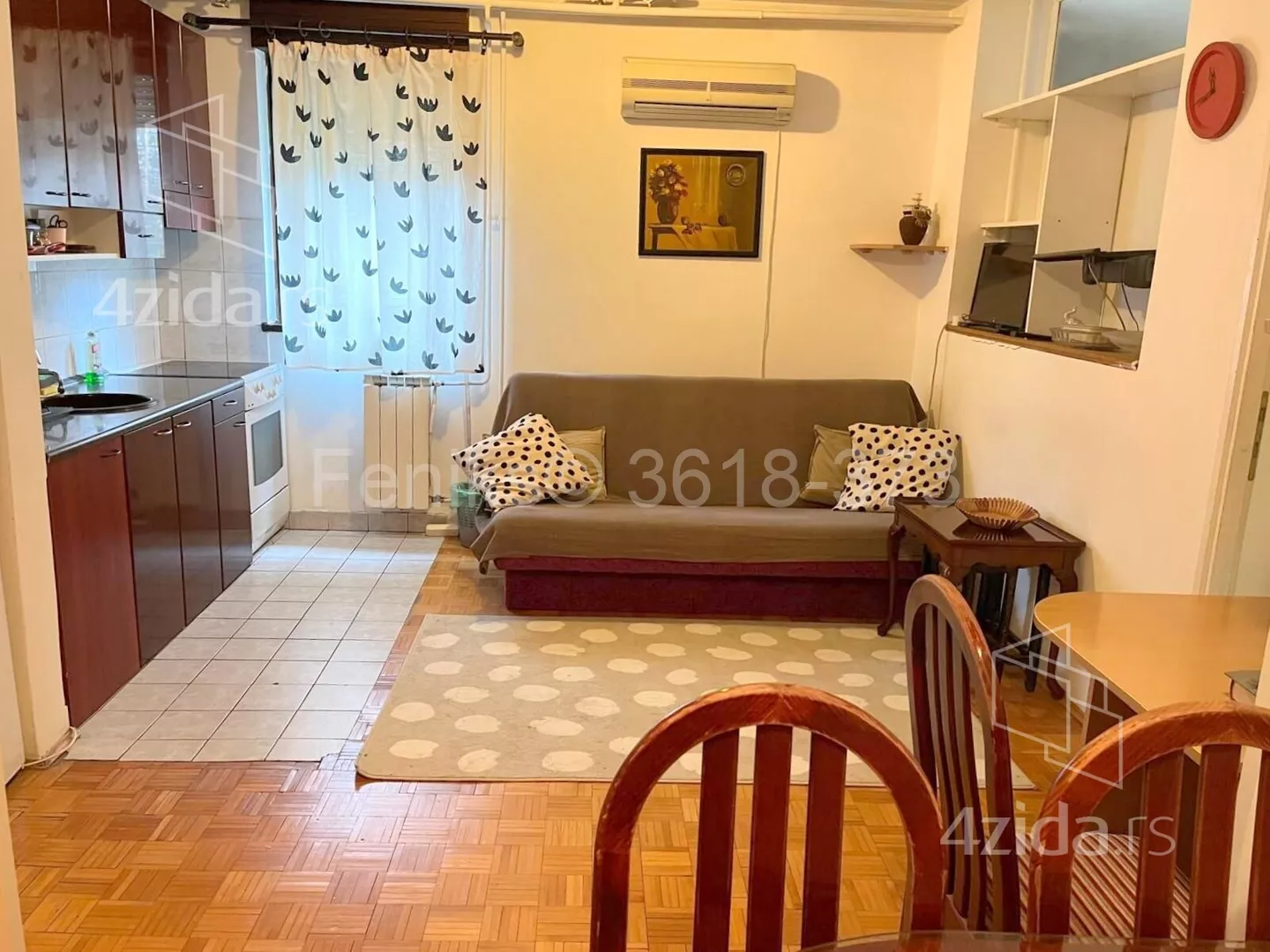 Jednoiposoban stan | 4zida