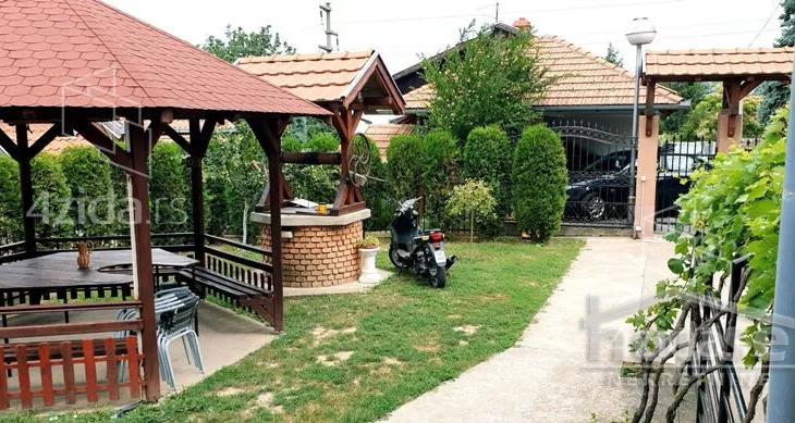 Kuća | 4zida