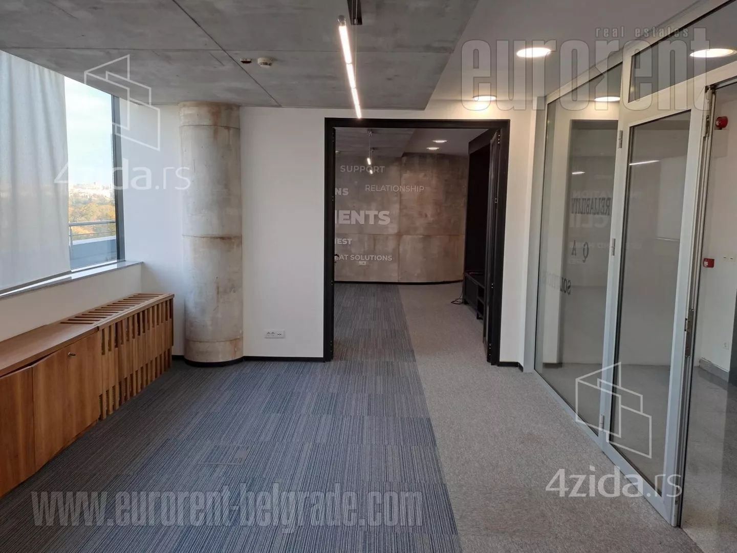 Poslovni prostor | 4zida