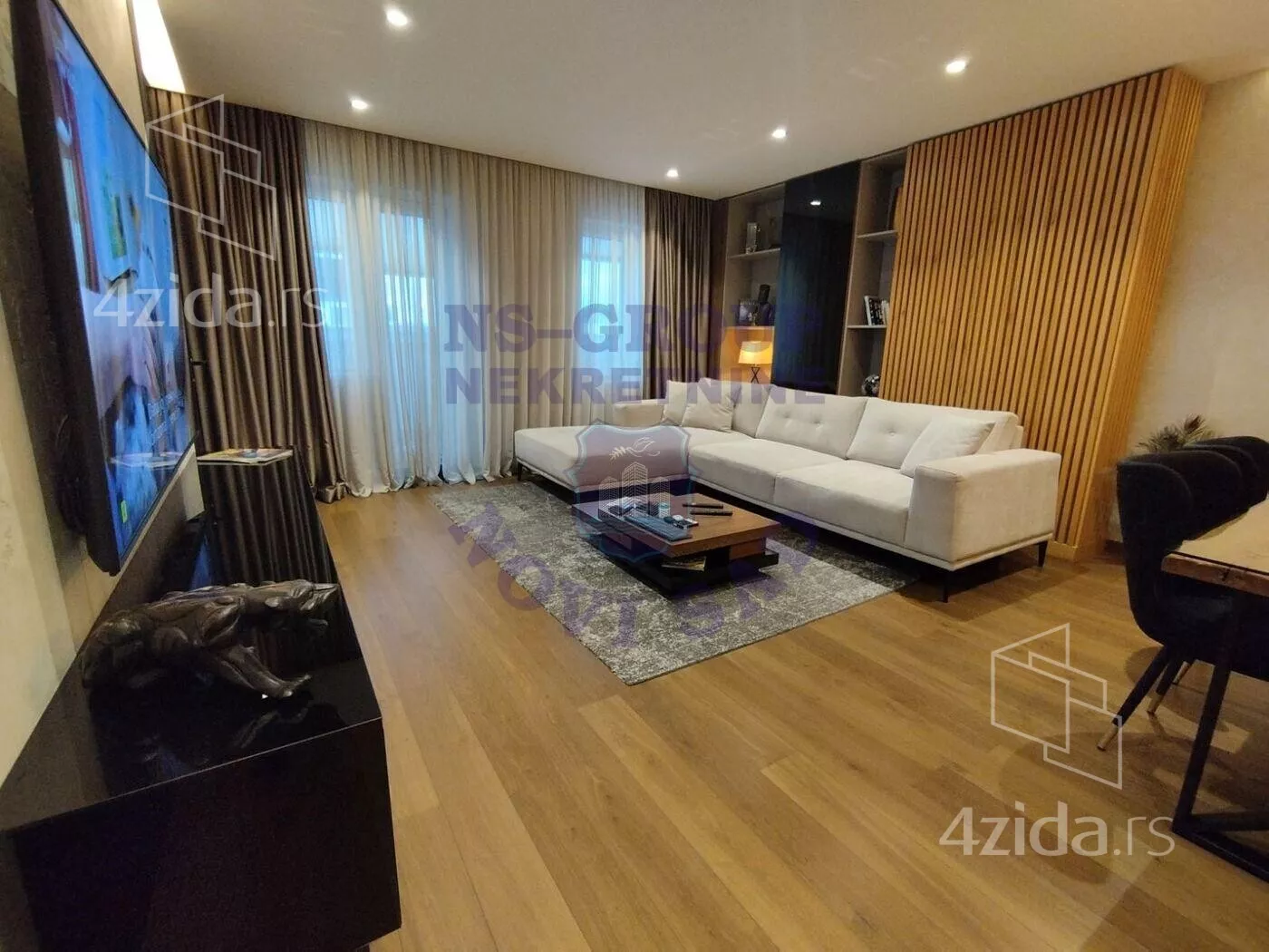 Četvorosoban stan | 4zida