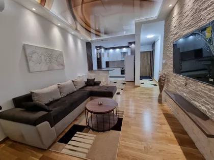 Svetozara Miletića 31 | 4zida.rs