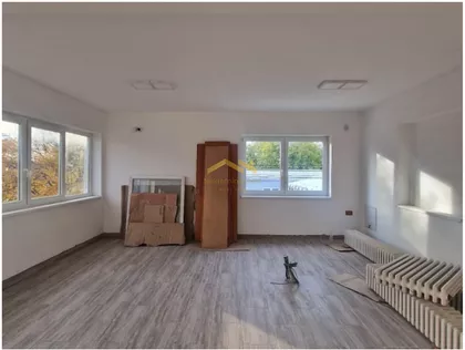 Najlon Pijaca | 4zida.rs