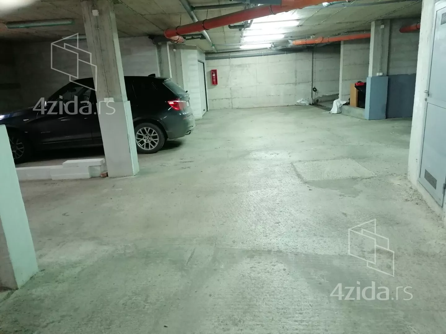 Garaža | 4zida