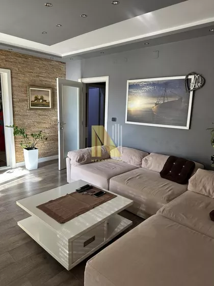 Nova Detelinara | 4zida.rs