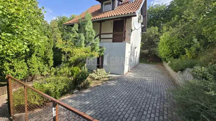 Jasenička | 4zida.rs