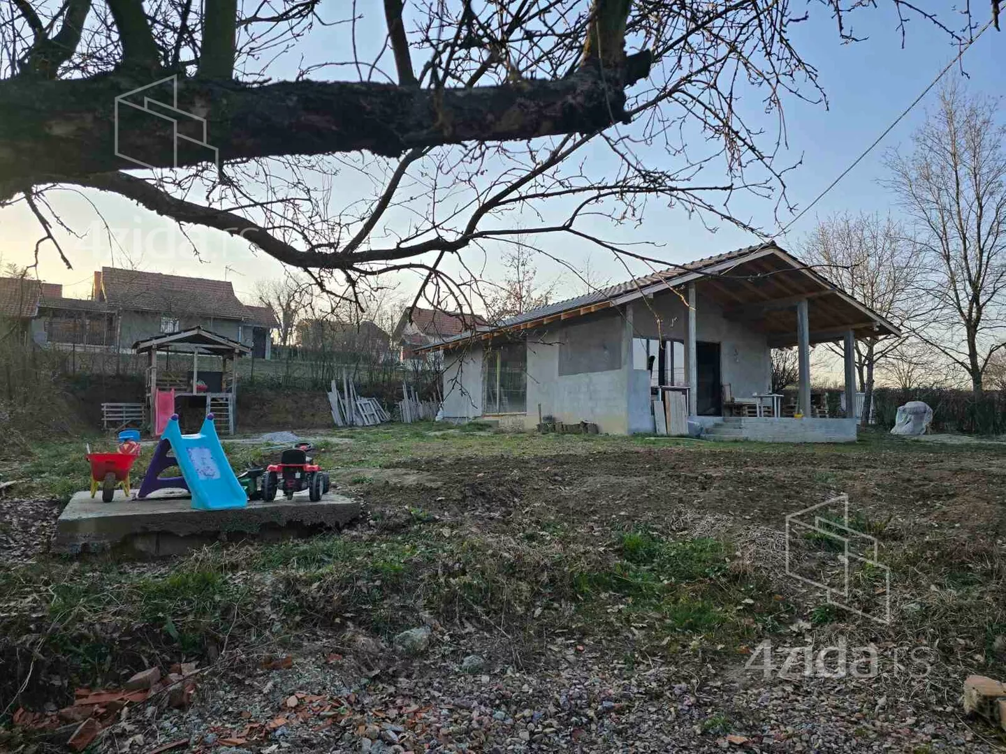 2-etažna kuća | 4zida