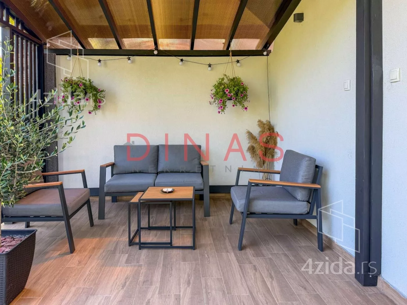 Kuća | 4zida