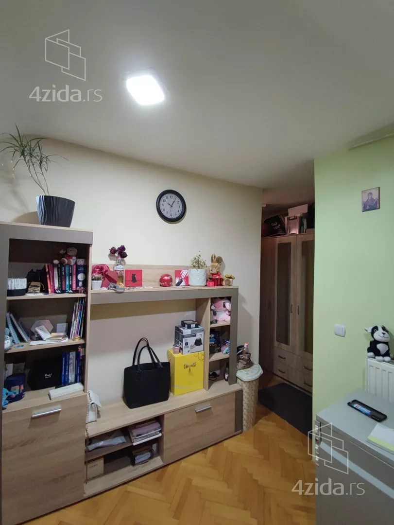 Garsonjera | 4zida