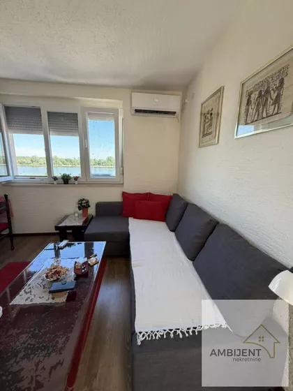 Stan na prodaju · 63 m² · Stari Slankamen, Okolne lokacije, Inđija