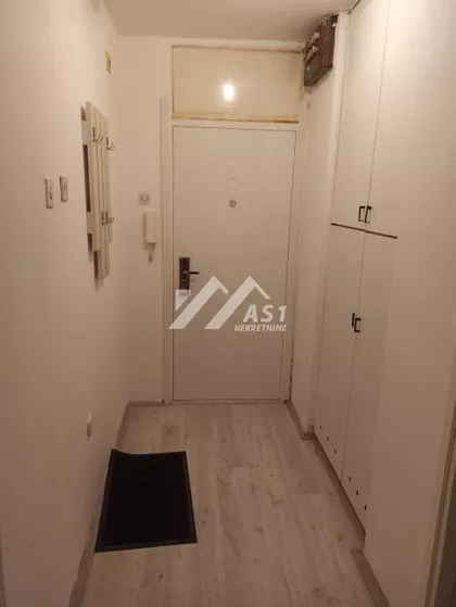 Bulevar Cara Lazara | 4zida.rs