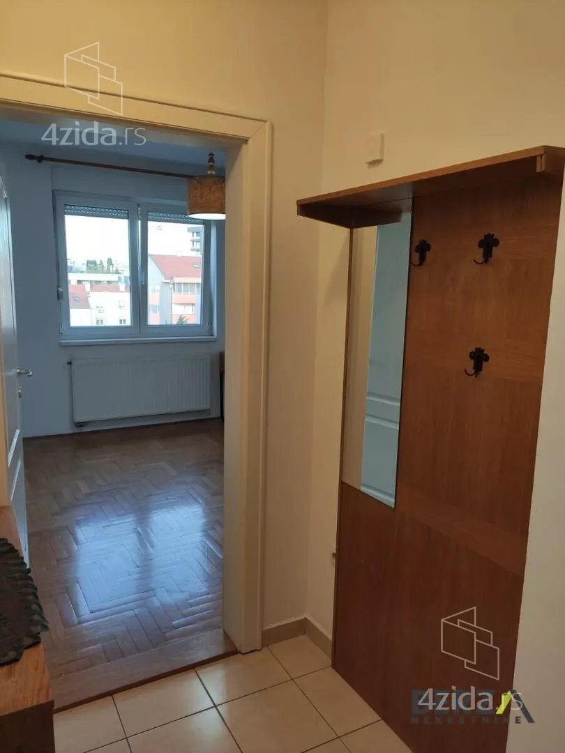 Garsonjera | 4zida