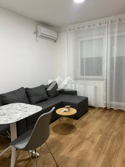 Janka Veselinovića | 4zida.rs