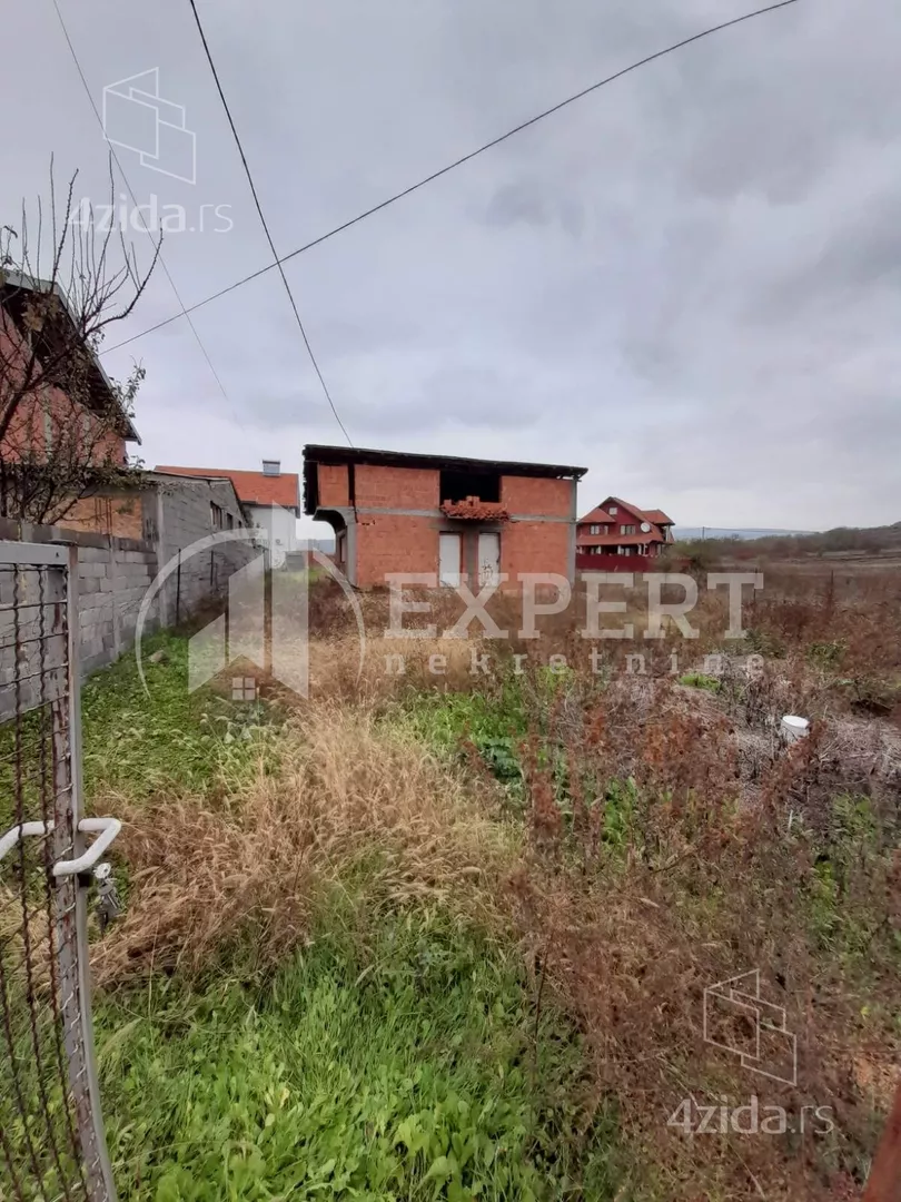 Građevinsko zemljište | 4zida