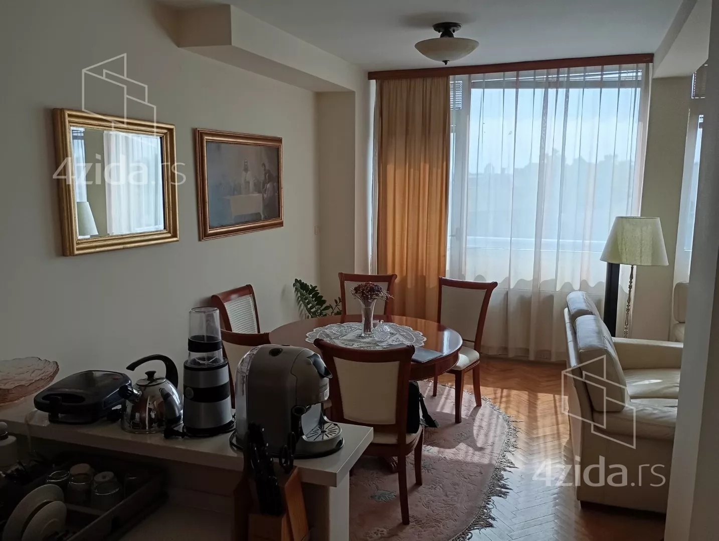 Četvorosoban stan | 4zida