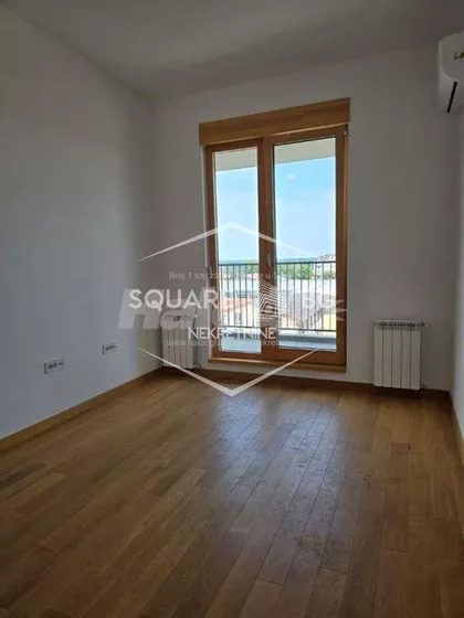Šumadijska | 4zida.rs