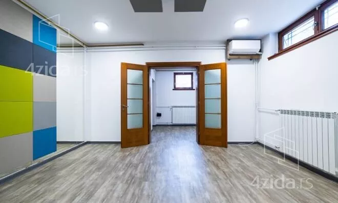 4-etažna kuća | 4zida