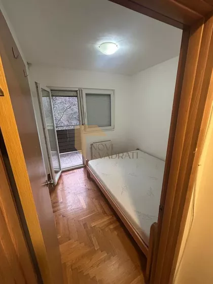 Godominska | 4zida.rs