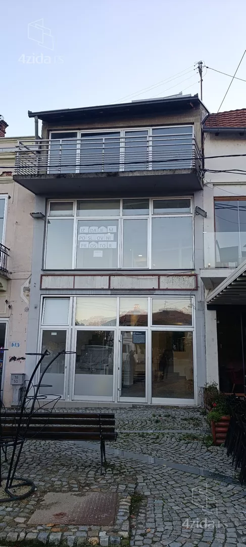 Poslovni prostor | 4zida