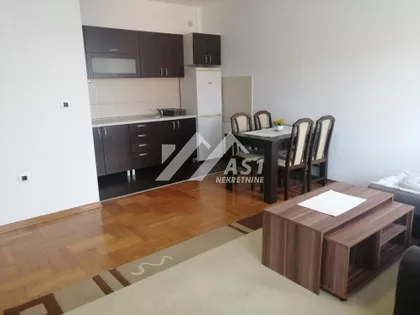 VOJVODE BOJOVICA | 4zida.rs