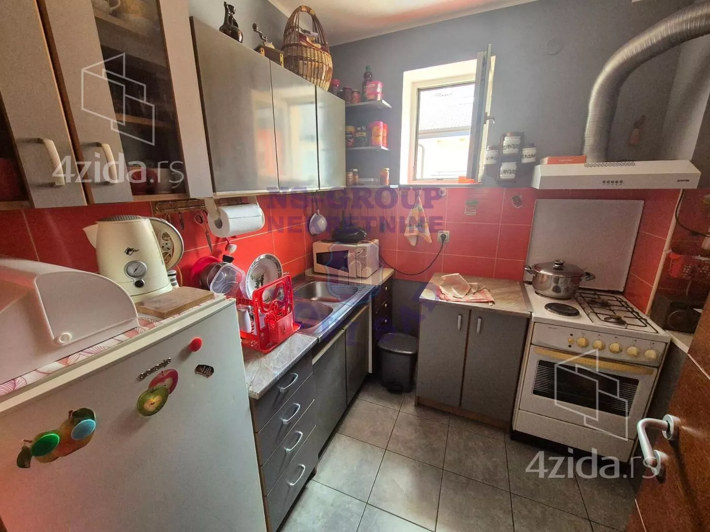 Šestosoban stan | 4zida