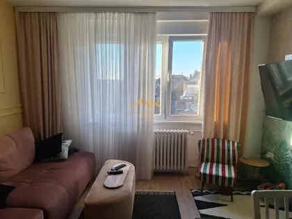 Stari Grad | 4zida.rs