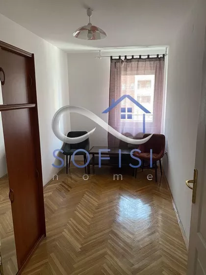 Hadži Ruvimova | 4zida.rs