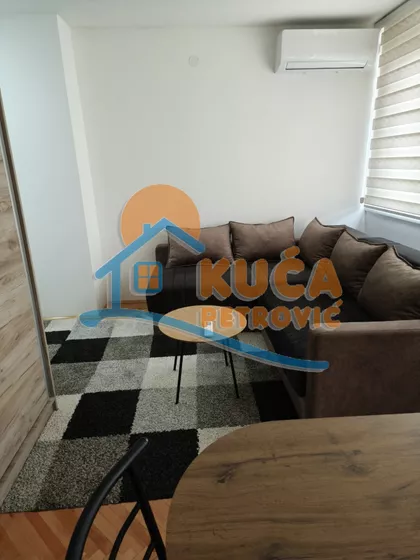 Knjaževačka | 4zida.rs