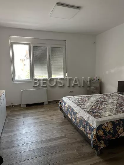 Juzni Bulevar | 4zida.rs