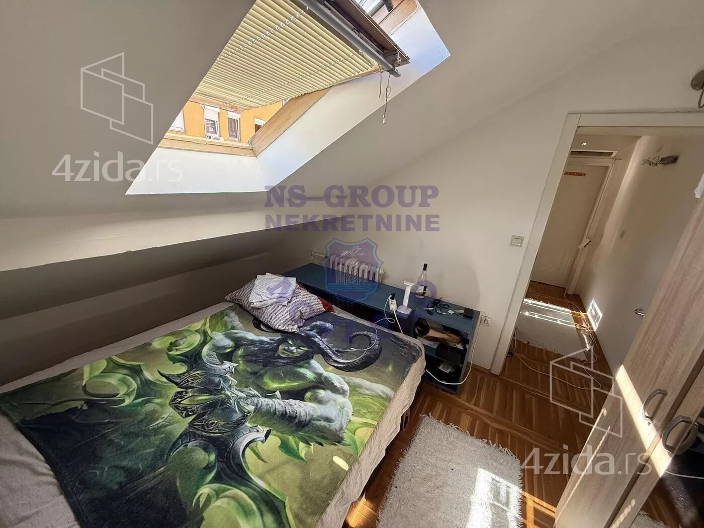 Troiposoban stan | 4zida