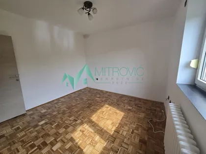 Banatić | 4zida.rs