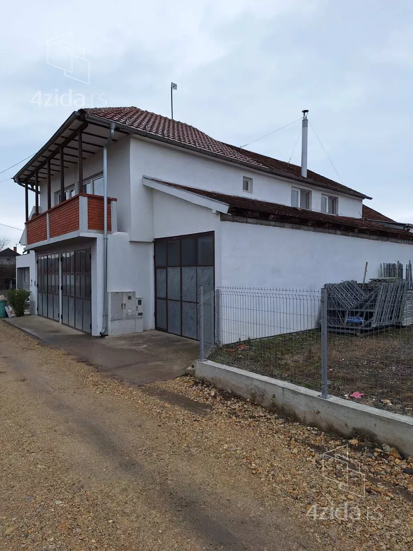 2-etažna kuća | 4zida