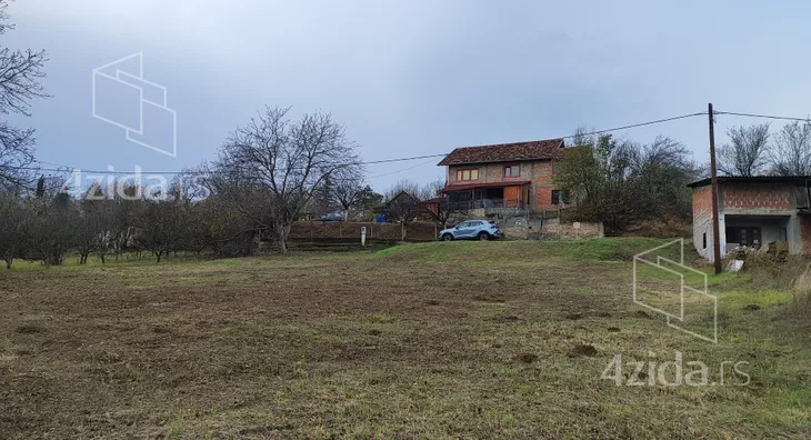 Građevinsko zemljište | 4zida