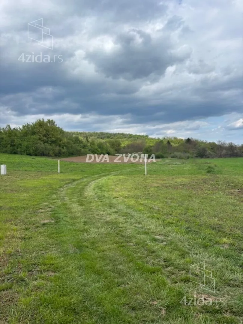 Plac | 4zida