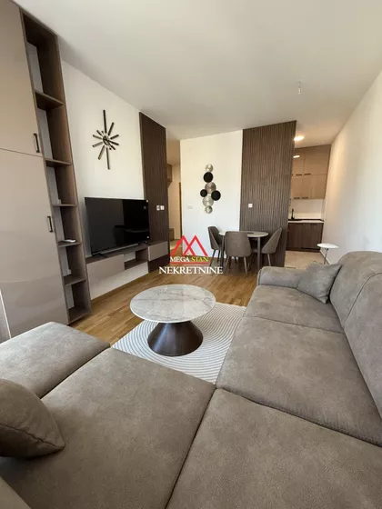 Kosančić Ivana | 4zida.rs