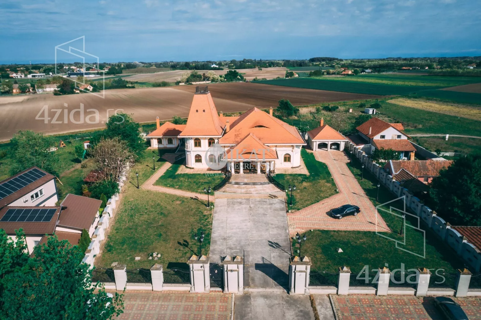 Ugostiteljski objekat | 4zida