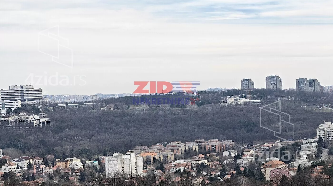 Četvoroiposoban stan | 4zida