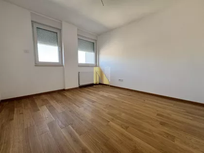 Nova Detelinara | 4zida.rs