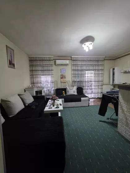 Vase Albanca | 4zida.rs