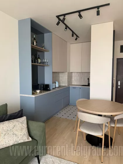 DONJI DORĆOL | 4zida.rs