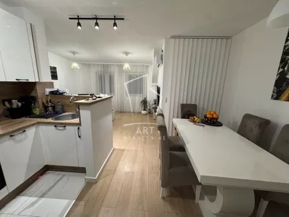 Isidore Sekulić | 4zida.rs