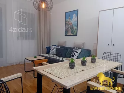 KAMENIČKA | 4zida.rs