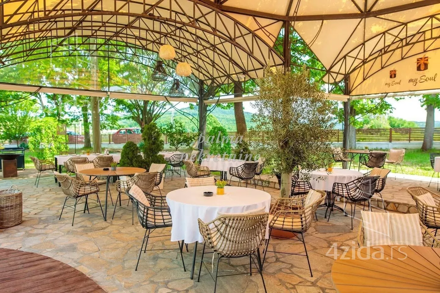 Ugostiteljski objekat | 4zida