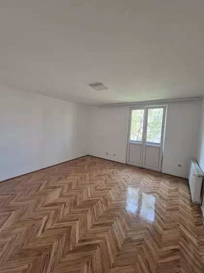 Loznica - Centar | 4zida.rs