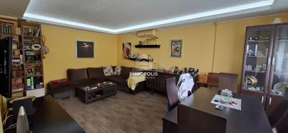 Sretena Mladenovića Mike | 4zida.rs