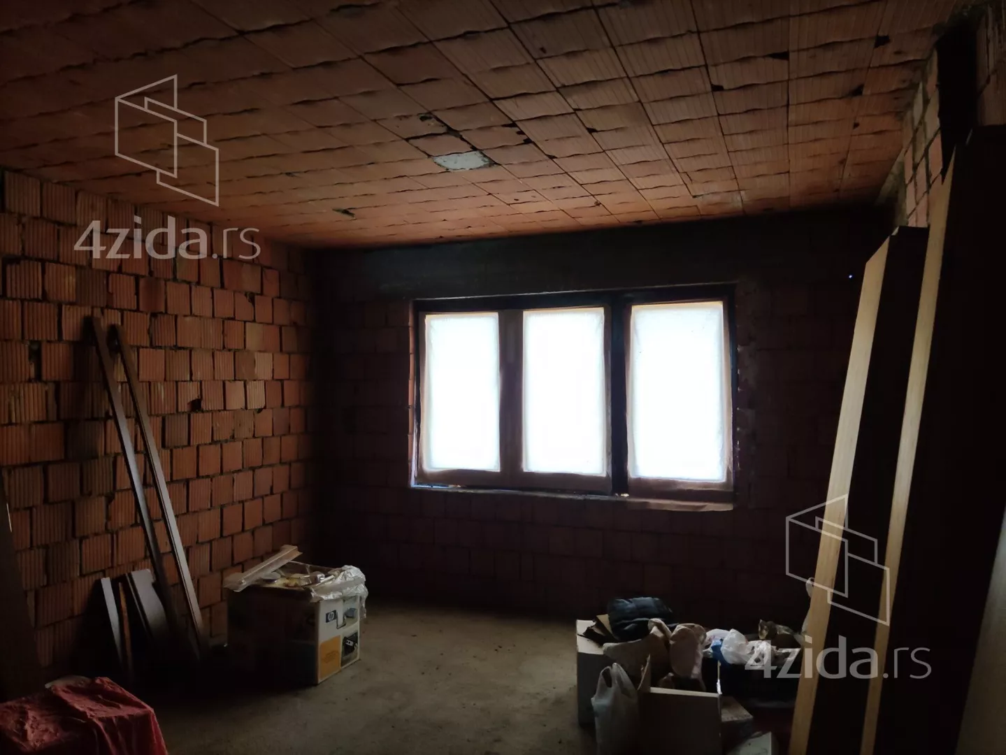 3-etažna kuća | 4zida
