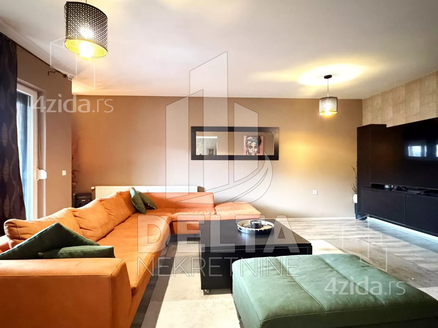 Četvorosoban stan | 4zida